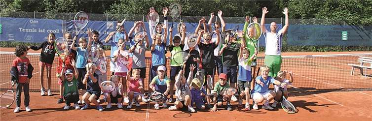 Immer beliebter werden die alljährlichen Sommercamps des BTV - Nachwuchsprobleme sind hier nicht zu erkennen.privat