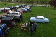 Herausgeputzt zum AAC-Automobil-Picknick in den Dahliengarten