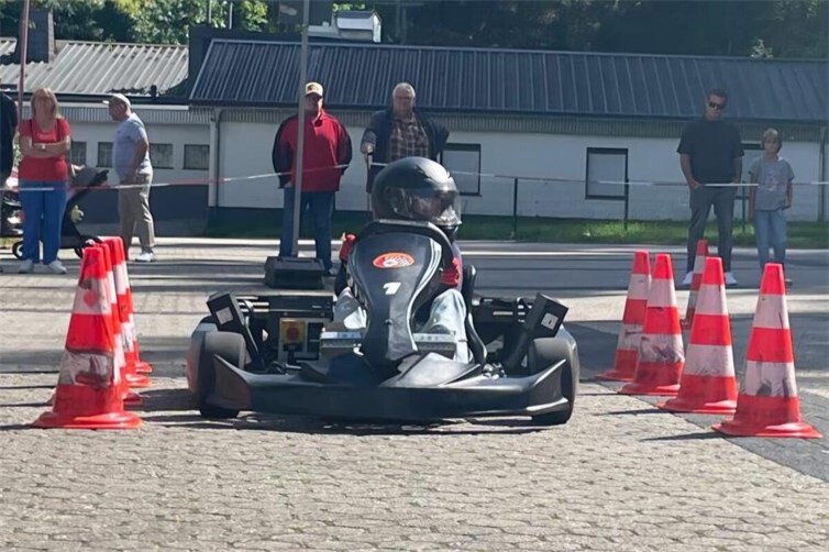 Impressionen vom Kartslalom-Schnuppertraining beim AC Mayen 