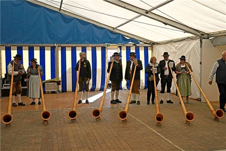 Impressionen vom Trachtenumzug beim Oktoberfest in Insul am15.10.2023
