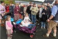 Impressionen vom Trachtenumzug beim Oktoberfest in Insul am15.10.2023