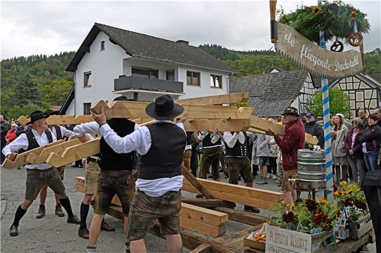 Impressionen vom Trachtenumzug beim Oktoberfest in Insul am15.10.2023