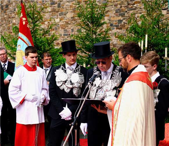 In Ahrweiler wurde das Fronleichnamsfest mit zahlreichen, traditionellen Programmpunkten zelebriert.