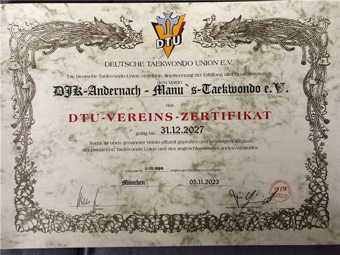 In Andernach hat die Taekwondo-Abteilung der DJK Andernach Grund zum Feiern: Sie hat erfolgreich die Zertifizierung der Deutschen Taekwondo Union (DTU) absolviert und das renommierte DTU-Vereinszertifikat erhalten. Foto: privat