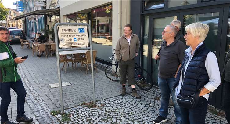 In Augenschein genommen wurde die Verkehrssituation in der Ausdorferstraße.