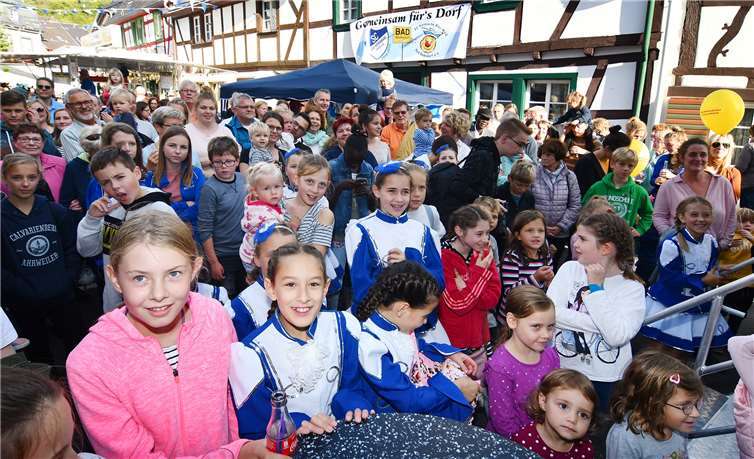 In Bad Bodendorf war beim Dorffest so richtig was los.Fotos: RASCH