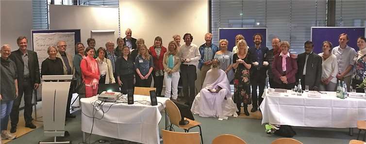 In Bad Honnef trafen sich ca. 60 Teilnehmer zu einer Tagung.Privat