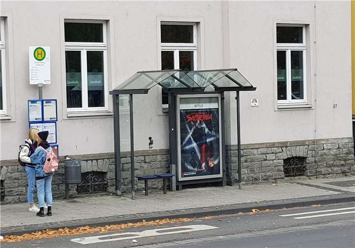 In Bendorf muss man jetzt lange auf einen Bus nach Neuwied. warten. GM