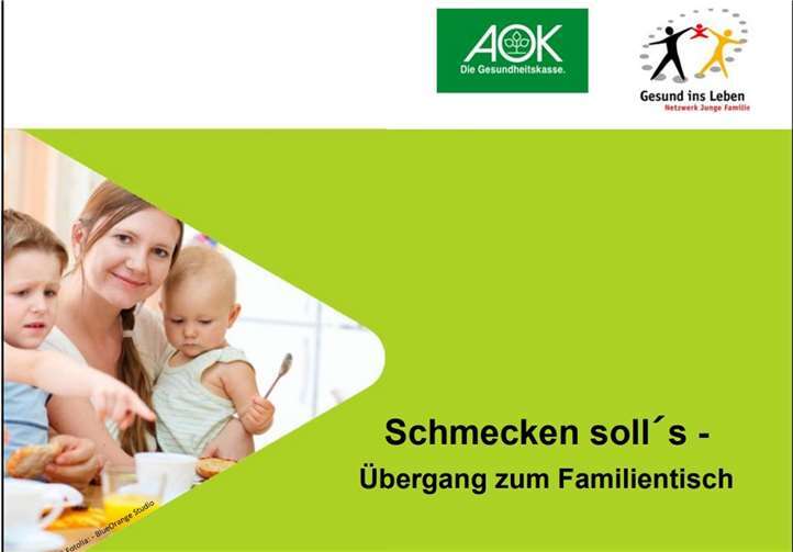 In Bildern verdeutlichte Ernährungsberaterin Mechthild Hastenteufel von der AOK, wie Kinder am besten zur festen Nahrung geführt werden.Foto: AOK