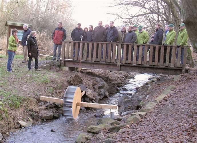 In Dürrholz bekam die FWG Kleinmaischeid Impressionen für einen unter Umständen neu zu errichtenden Naturerlebnispfad.privat