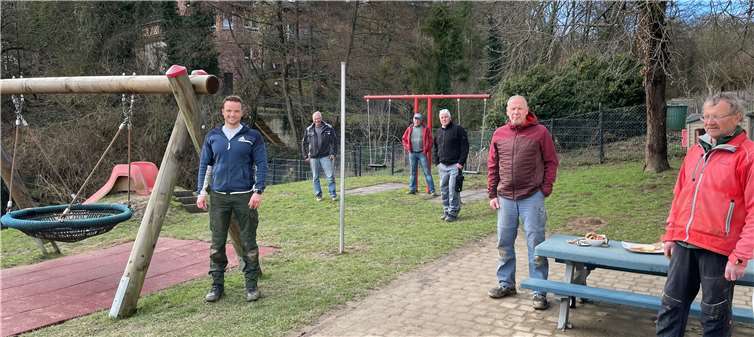In Gönnersdorf hat sich eine Gruppe engagierter Bürger zusammengefunden, die sich in ihrer Freizeit tatkräftig für ihren Ort einbringen.Foto: Privat