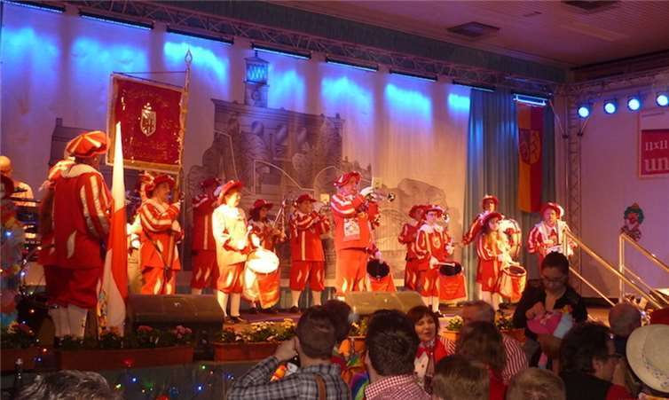 In Irlich begleiteten wir die Prunksitzung der KG Irlich. Privat