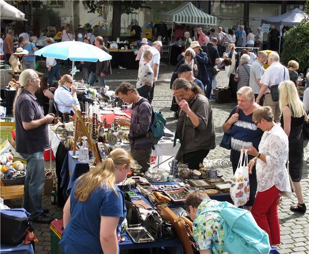 In Linz wird am Wochenende wieder gestöbert und gefeilscht.©Tourist-Information, Linz