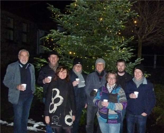 In Pfaffenheck (v.l.): Peter Silbernagel, Paul Kreber, Uschi Wagner, Norbert Bildhauer, Georg Theobald, Marion Graf, Marvin Busch, Friedhelm Gödert.  privat