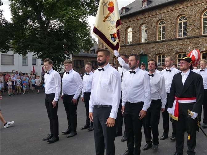 In Treis wurde nach pandemiebedingter Pause wieder die traditionelle Johannes-Kirmes gefeiert.