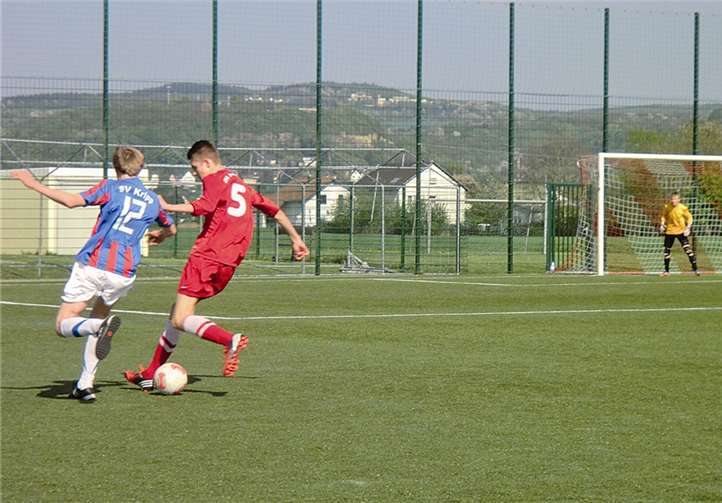 In beiden Spielen bestimmten die Gastmannschaften das Spielgeschehen.privat