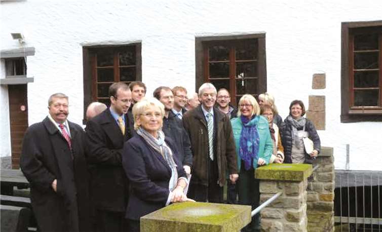 In bester Stimmung trafen sich Vertreter touristischer Leistungsträger, von Fördervereinen und der Stadt Bendorf zur Saisoneröffnung in der Heins Mühle in Bendorf-Sayn.  Privat