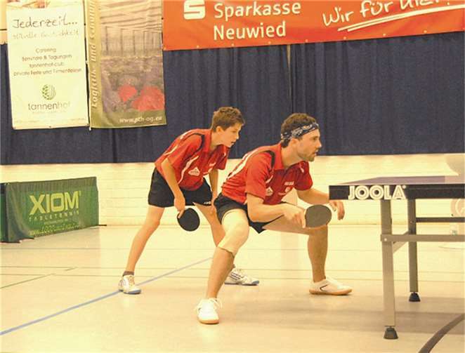 In dem schnellen Spiel mit dem kleinen Ball kämpfen die Cracks des TTC Maischeid (im Bild Niclas Ott und Nico Jäger) am 22. Dezember um die Vereinsmeistertitel.Privat