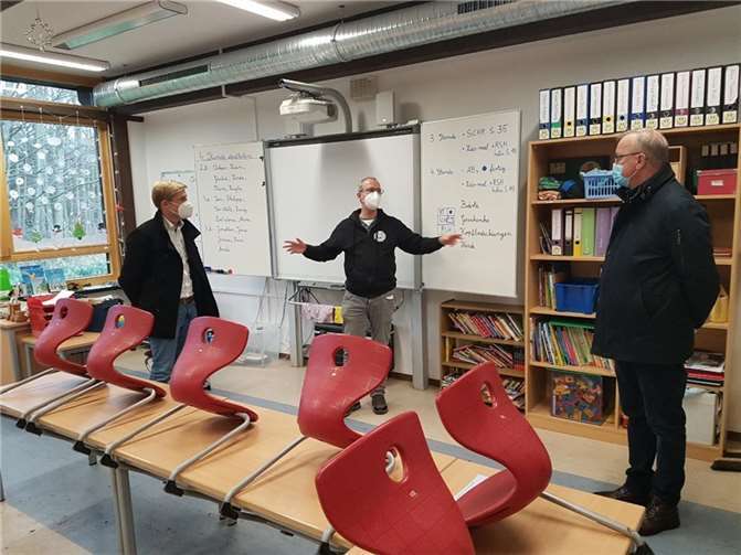 In den Grafschafter Schulen werden derzeit Raumfilteranlagen eingebaut.  Foto:privat