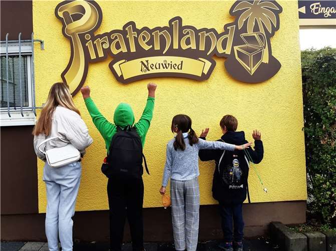 In den Herbstferien konnten die Kinder der Gruppe dank der Unterstützung durch das Haus der Familie in Andernach den Erlebnis- und Abenteuerpark „Piratenland“ in Neuwied besuchen. Foto: privat