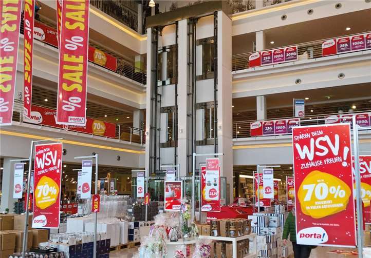 In den Porta-Einrichtungshäusern fällt der Startschuss für den traditionellen Winterschlussverkauf.Porta Möbel