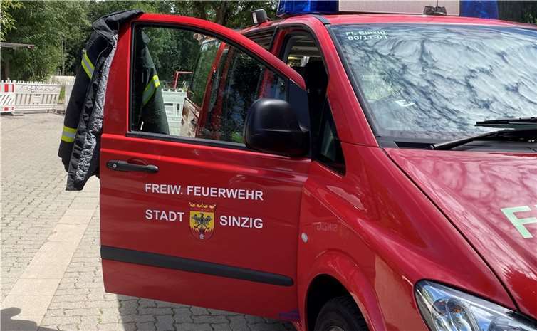 In den Reihen der Feuerwehrleute ist die Enttäuschung groß.  Foto: ROB
