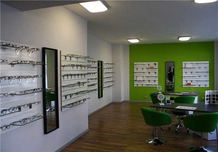 In den angenehm hell eingerichteten Räumlichkeiten des Fachgeschäfts fühlt man sich auf Anhieb wohl.