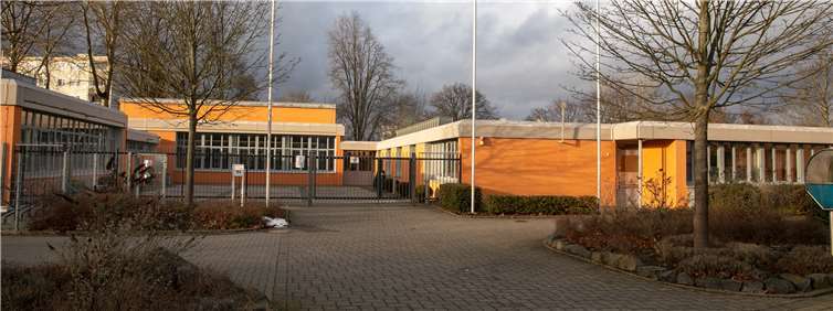 In den ehemaligen Räumen des Jugendamtes und dem früheren Sitzungssaal der Stadt Meckenheim im Ruhrfeld könnte das linksrheinische Impfzentrum seinen Platz finden, sind sich die sechs linksrheinischen Bürgermeister einig. Foto: -JOST-