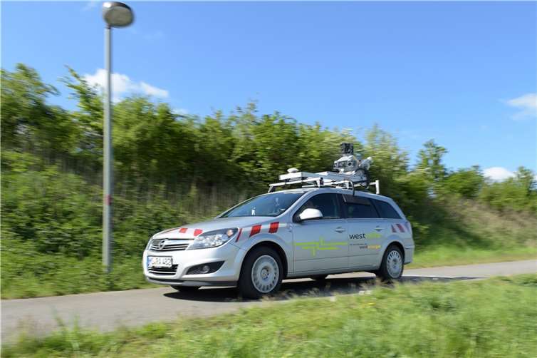 In den kommenden Tagen ist ein Kamerafahrzeug für die Netzdokumentation der Westnetz im Einsatz.  Foto: Westnetz