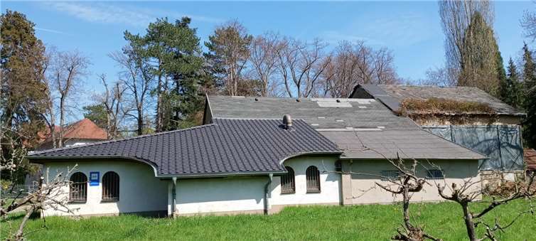 In den nächsten Wochen wird das alte sogenannte Brunnenhaus abgerissen werden.