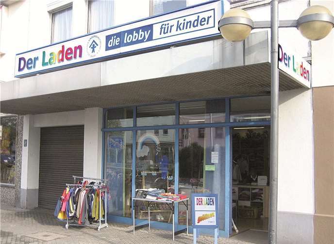 In den vergangenen Herbst- und Wintermonaten versorgte das ehrenamtliche Team des „Ladens“ wieder zahlreiche Familien mit gut erhaltener Kinderbekleidung.Privat