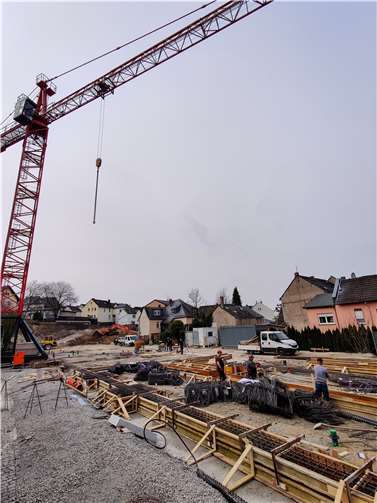 In den vergangenen Wochen wurden bei bestem „Baustellen-Wetter“ die Ausschachtungsarbeiten für die Fundamente fertiggestellt. Foto: privat