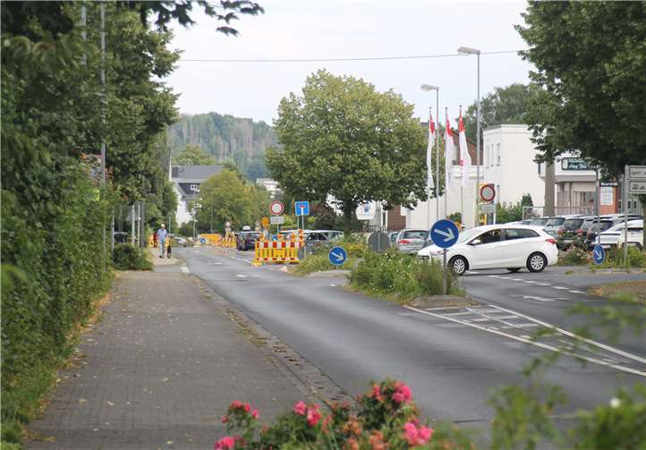 In der Elgendorfer Straße in Montabaur wird die Fahrbahndecke erneuert. Sie ist deshalb ab 10. August für Fahrzeuge gesperrt. Betroffen ist der Abschnitt zwischen der Einmündung zum Grubenfeld und der Von-Orsbeck-Straße. Foto: Stadt Montabaur