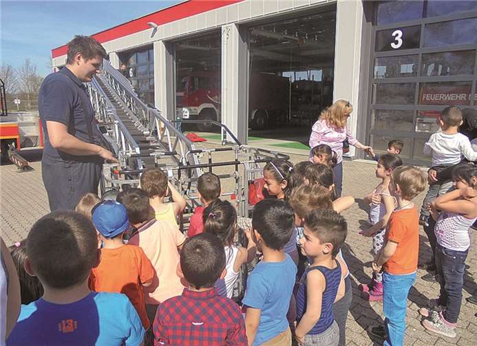 In der Feuerwehrwache erhielten die Kinder Antworten auf all ihre Fragen. privat