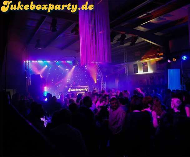 In der Halle 129 in Mayen findet am 30. Oktober unter Beachtung der 2G-Regel die 9. Ausgabe der Jukeboxparty mit DJ Johannes Held statt.Foto: privat