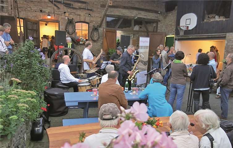 In der Hofanlage Kemp wird auch in diesem Jahr wieder für das Publikum aufgespielt.Gemeinde Wachtberg