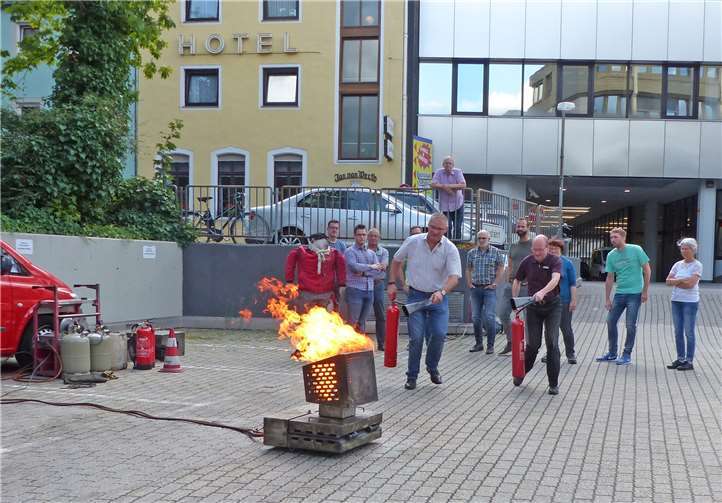 In der Kreisverwaltung Mayen-Koblenz wurden einige Mitarbeiter als Brandschutz- und Evakuierungshelfer weitergebildet. Foto: privat