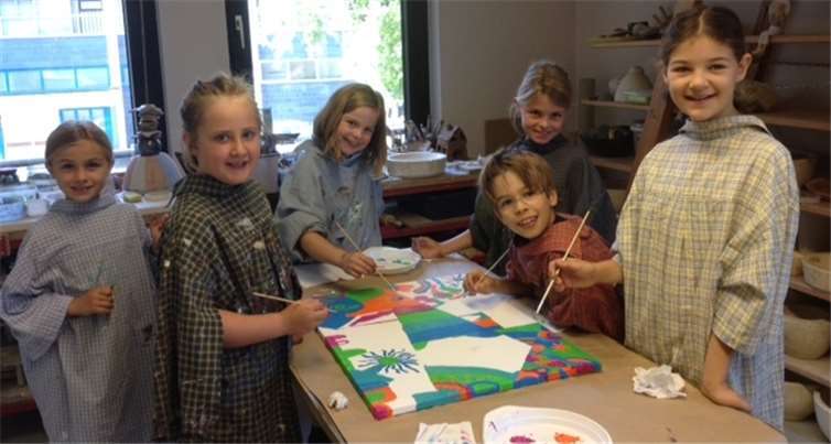 In der Kunstwerkstatt unter Leitung von Nicole Hoffmann sind viele kreative Kunstwerke entstanden.Fotos: privat