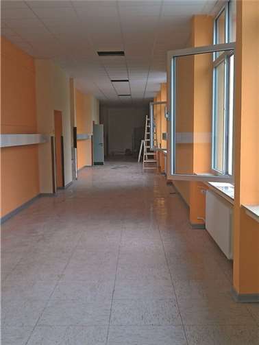 In der Mendiger Grundschule wurden unter anderem die Flure renoviert. privat