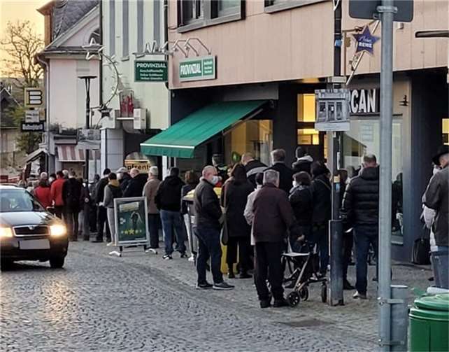 In der Mühlenbachstraße herrschte Andrang. Foto: T. Stein