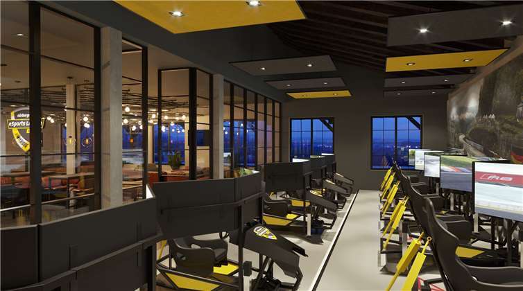 In der Nürburgring eSports Lounge können alle Besucher – vom Freizeit-Fahrer bis zum Profi – virtuellen Motorsport erleben. Copyright: Nürburgring eSports