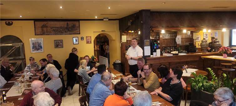 In der „Schlossschänke“ wurde der Döbbekooche genossen. Foto: privat