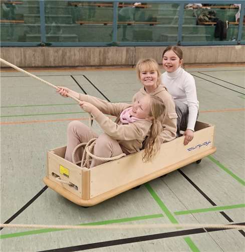 In der Turnhalle hatten die Kinder viel Spaß.