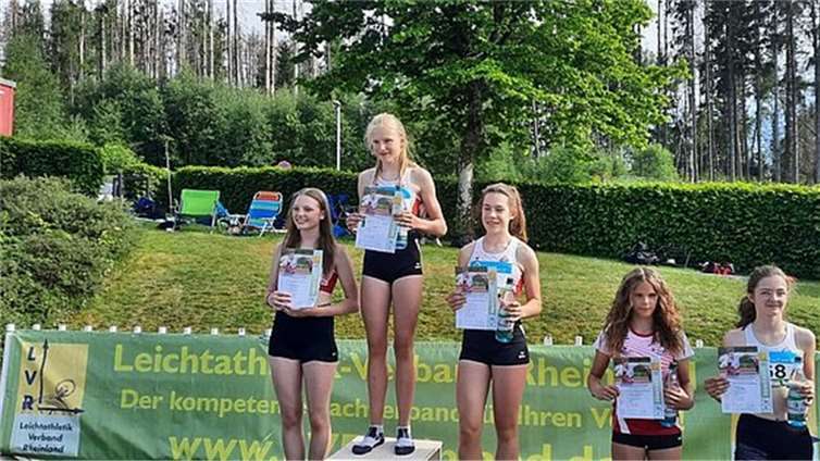 In der U14-Klasse belegten die Rhein-Wied-Mädchen die Plätze eins bis fünf. Foto: LG Rhein-Wied