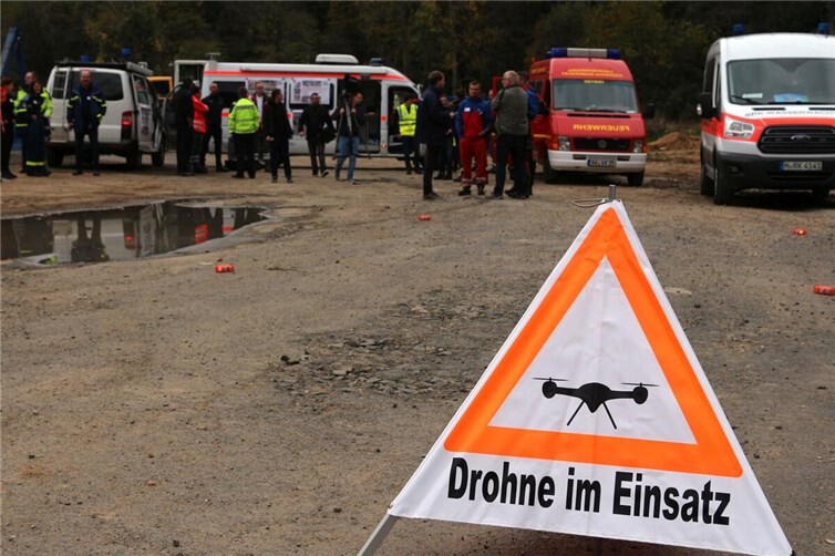 In der VG Altenahr findet vom 08.06. bis 27.06. eine Katastrophenschutzübung statt. Dabei werden unter anderem Drohnen, robotische Einsatzfahrzeuge, mobile Kommunikationssysteme und satellitengestützte Lagebilder eingesetzt. (Symbolfoto)
