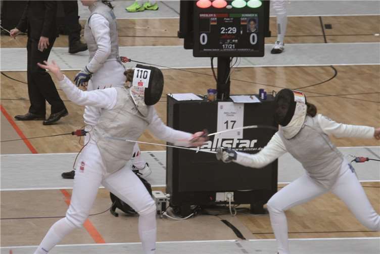 In der Vorrunde ging es heiß her in der CONFEG-ARENA am Koblenzer Oberwerth. Dort wurden die Vorrundenkämpfe in den Einzel-Disziplinen durchgeführt.