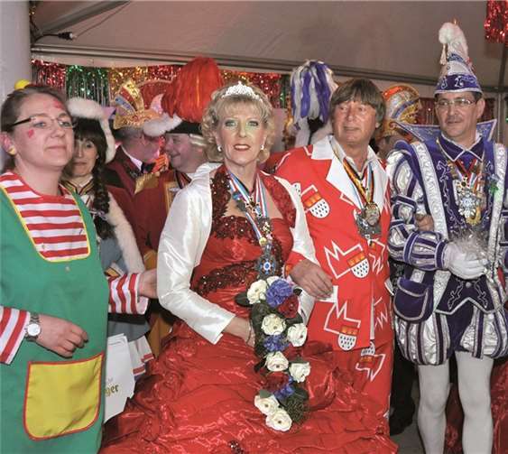 In der bunten Narhalla wurde gemeinsam gefeiert. Wamfo.de