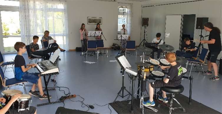 In der dritten Sommerferienwoche hieß es für neun Kids aus dem Landkreis Cochem-Zell „Entdecke Dein Talent – werde Superstar“.Foto: Kreisverwaltung Cochem-Zell