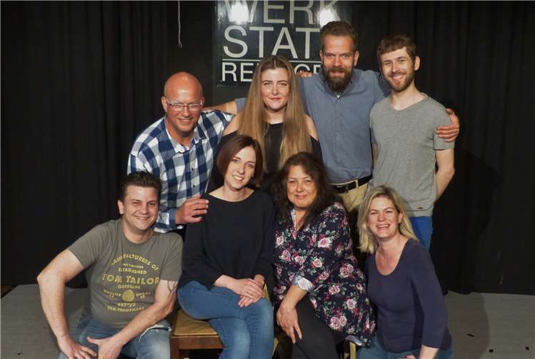 In der elften Spielzeit des Theaterensembles Remagen dürfen sich die Zuschauer auf eine Sketchshow zum Thema Mann und Frau freuen.Foto: privat