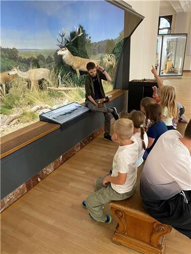 In der ersten Woche unternahm die Gruppe einen Ausflug zum Museum König in Bonn.  Foto: Familienbildungsstätte Linz